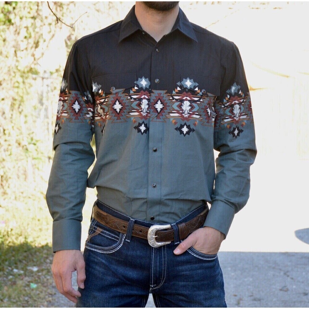 Panhandle Aztec western cowboy country Skull rodeo bull Border Evergreen Shirt M